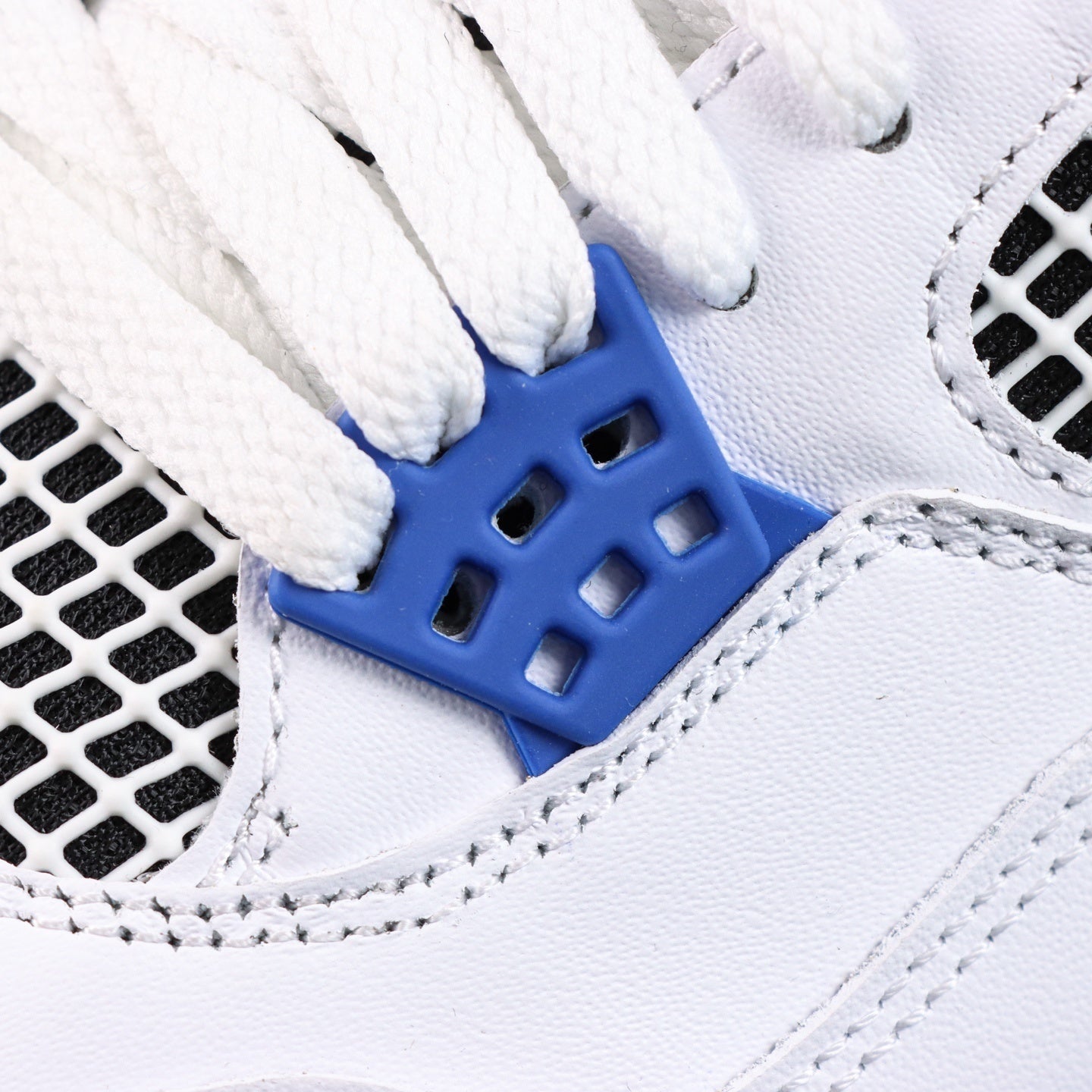 NIKE Air Jordan 4 Retro Motorsports