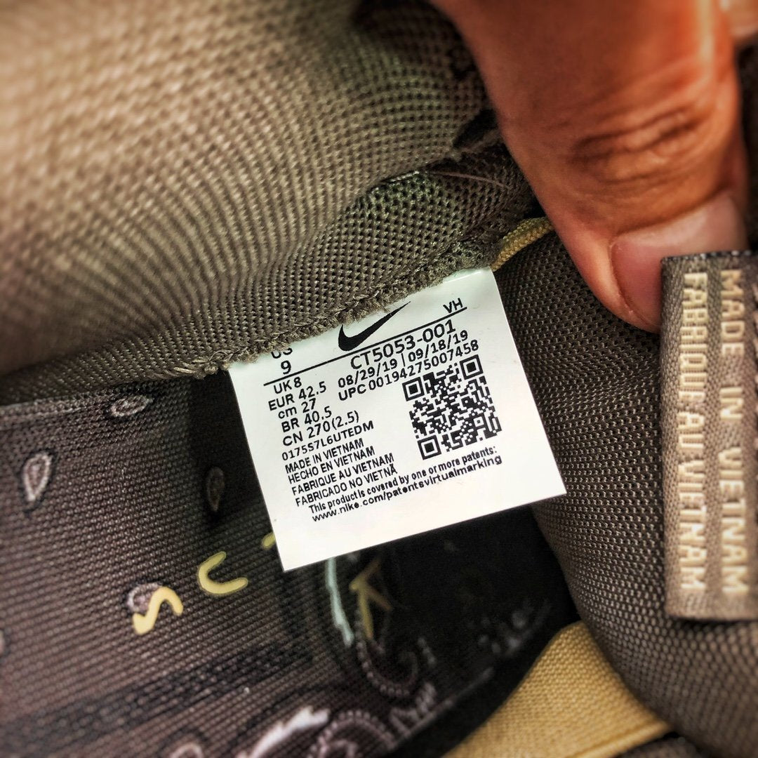 NIKE SB DUNK LOW x Travis Scott Jackboys