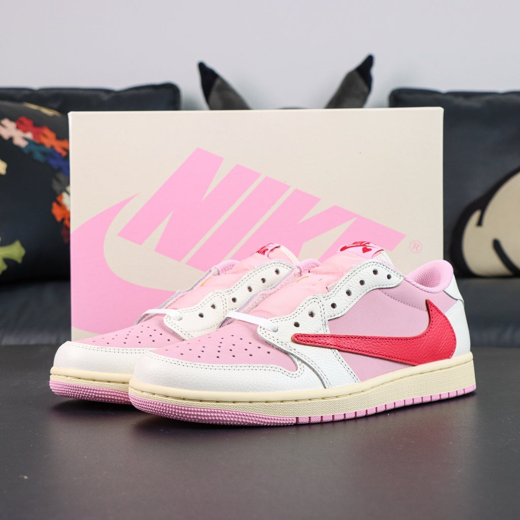 NIKE Air Jordan 1 Low Travis Scott Pink