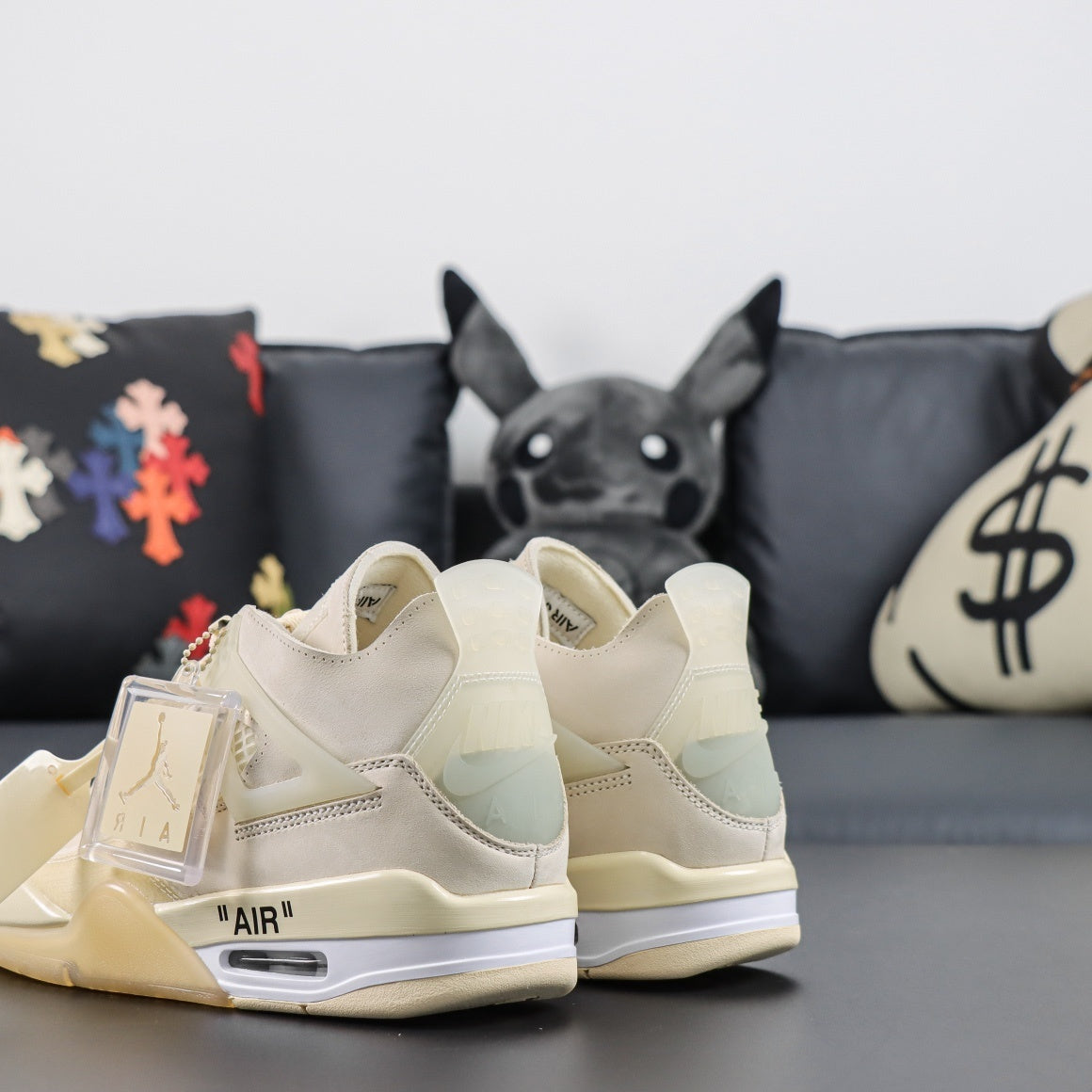 NIKE Air Jordan 4 X Off White