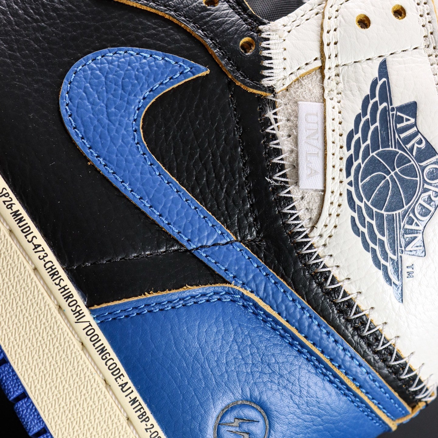 FRAGMENT DESIGN X UNION X NIKE AIR JORDAN 1 RETRO HIGH AUSSIE SP