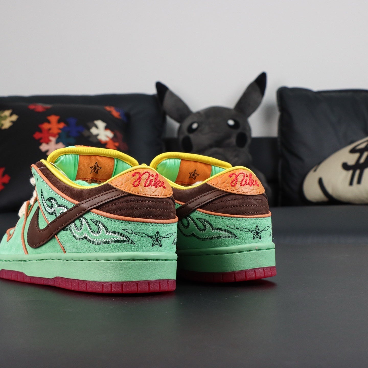 NIKE DUNK SB SHENRON