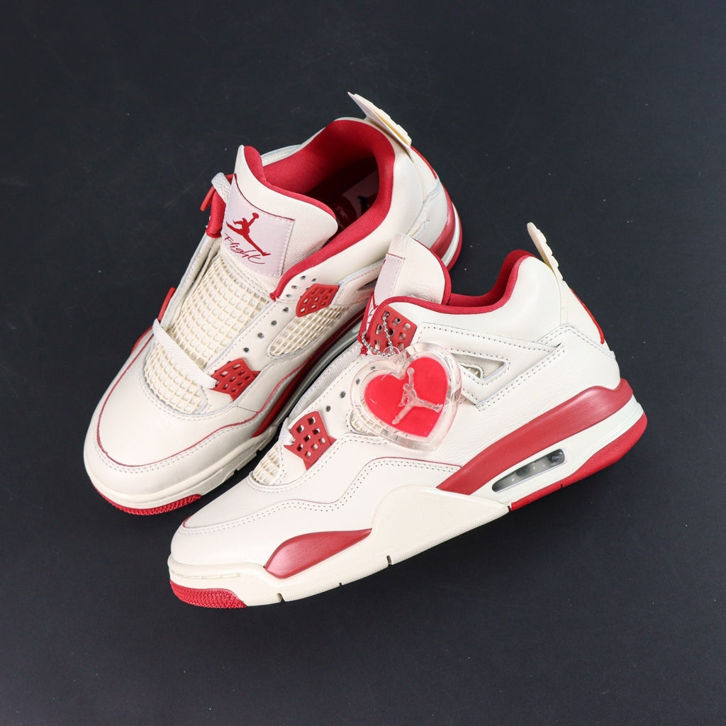 NIKE Air Jordan 4 Retro Valentine's Day