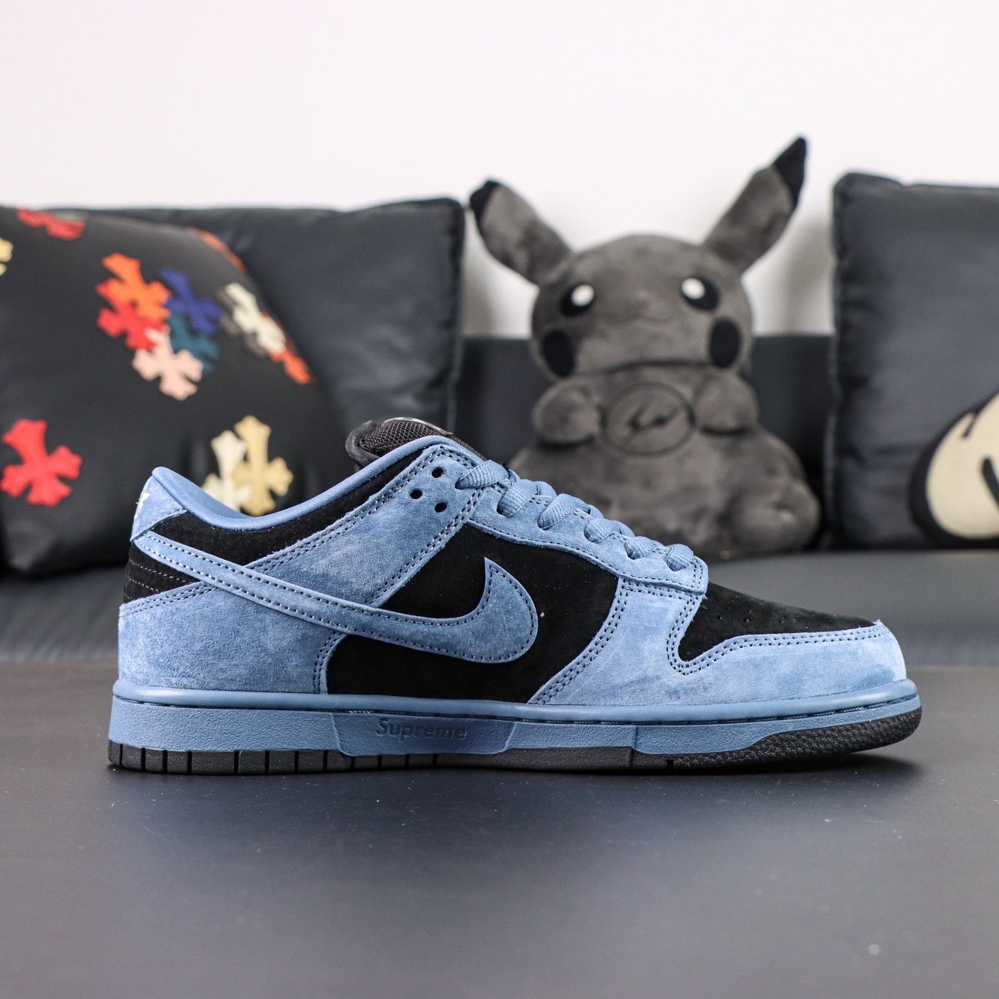 SUPREME X NIKE DUNK SB LOW