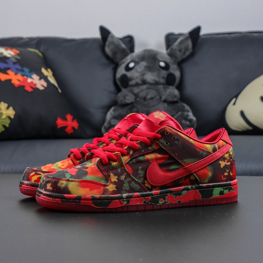 The Wizard of Oz x NIKE SB Dunk Low