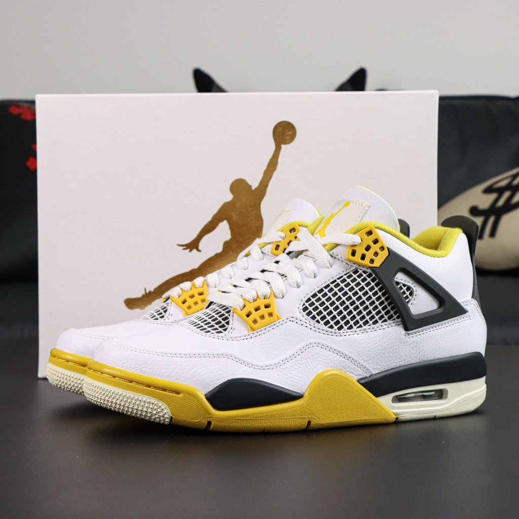 NIKE Air Jordan 4 Vivid Sulfur