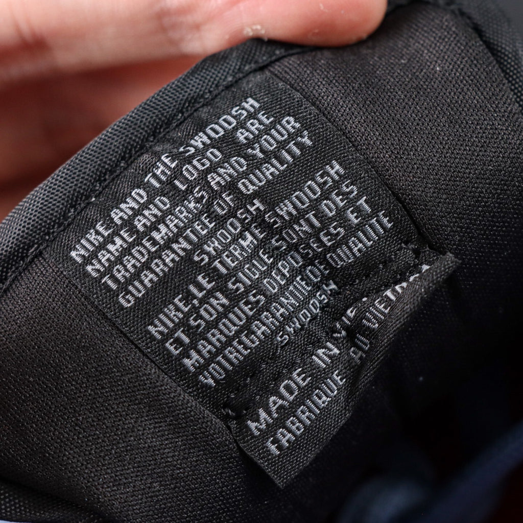 SUPREME X NIKE DUNK SB LOW